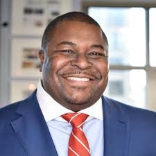 Mariana Lee Email & Phone Number