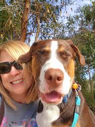 The 3 stages of making selfies with Gibbs. 🤣 there's always at least 1  that doesn't fit us both, then there's a few kisses