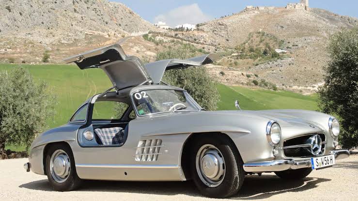 Mercedes-Benz 300 SL Coupé, gerada com IA