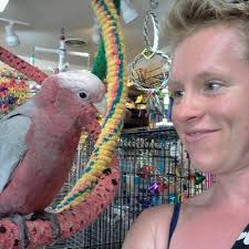 Erin Glover (@glovebird)