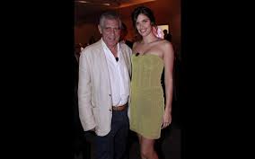 O sampaio corrêa tem uma nova roupagem para a temporada 2021. De Anjo A Craque Sara Sampaio E A Nova Jogadora Da Selecao Nacional Vip Pt