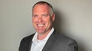 Former Schwab Exec Chris Miller Launches PE-Linked RIA Platform