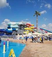 Labellisé splashword chez tui, le bouganvilla sa coma se distingue par la qualité de son parc aquatique digne d'aquaboulevard, inclut dans la formule tout compris. Splashworld Mallorca Picture Of Globales Bouganvilla Majorca Tripadvisor