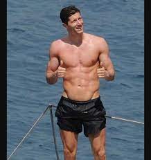 Robert lewandowski vs christopher nkunku. Robert Lewandowski Bio Family Net Worth Wife Age Height And More