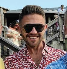 Alaina Pratt's Instagram, Twitter & Facebook