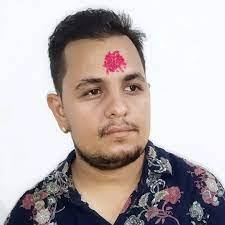 Shawn Tosh's Instagram, Twitter & Facebook