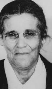 Maria (Nieto) Robledo And The US-Mexico Laredo Foot Bridge