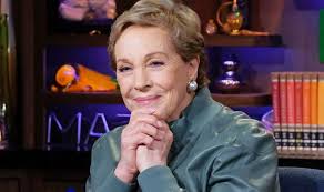 Julie andrews reflects on romantic movie scenes and marriage. Julie Andrews 85 Tragedy Of Losing Her Voice And Tearful Moment She Sang Again Films Entertainment Express Co Uk