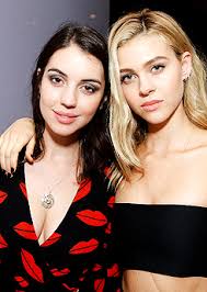 Adelaide Kane Instyle Parties Nicolas Peltz Gorgeous Girls