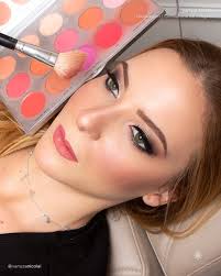 Vanuza Nicolai Maquiagem