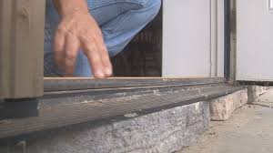 Flood door barrier diy universal flooding defence doorway. How To Seal Your Doors Before It Floods Wltx Com