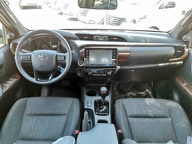 Modern Cabin Layout and Infotainment, AI generated