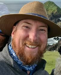 Is it easy to exchange money in Ireland?