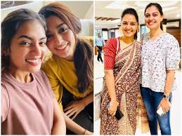 Nazriya S Adorable Selfie To Manju Warrier And Anusree Striking A Pose Here Are The Viral Pictures Of The Week Malayalam Movie News Times Of India A collection of poses in saree for photos from celebrities. manju warrier and anusree striking