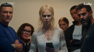 'nine perfect strangers' fue encargada oficialmente en mayo de 2019 por parte de hulu, el servicio de streaming propiedad de the walt disney company. Nine Perfect Strangers Trailer Previews Hulu S Star Studded Miniseries News Wwc