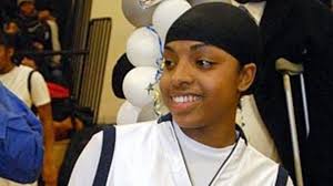 Selena Roberts: Enlightening the Clothes-Minded