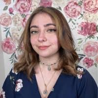 Amanda Saia's Instagram, Twitter & Facebook