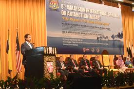 Kementerian tenaga, sains, teknologi, alam sekitar dan perubahan iklim (tulisan jawi: Seminar Antarabangsa Antartika Malaysia Kali Kelapan Misa8 Kumpul 200 Peserta Dan Pakar Antartika Universiti Putra Malaysia