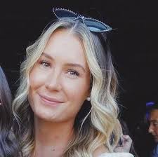 Erin O'Brien and Brenden Robbins' Wedding Website