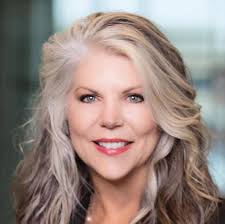 Yearbook 2023 &amp; Spring Serve by ustamissourivalley