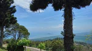 Km in merbok (17 km from sungai petani), bounded by bukit coras (choras hill) and gunung jerai. The View Review Of Gunung Jerai Kuala Ketil Malaysia Tripadvisor