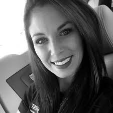 Nikki Morrow (@nikmorrow2010)