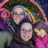 Amanda Sistrunk's Instagram, Twitter & Facebook