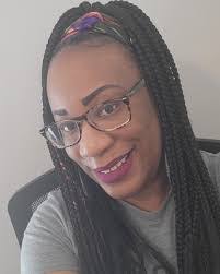 Keri Anderson's Instagram, Twitter & Facebook