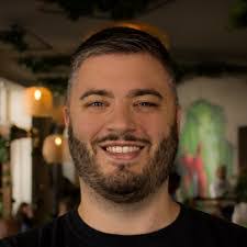 David Mcneill's Instagram, Twitter & Facebook