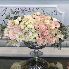 With our service thousands of satisfied customers have delivered tons of joy and happiness to their loved ones in los angeles and surrounding areas. Looking For Luxury Flowers In A Vase Jlf Luxurious In A Vase Floral Arrangement Is Full Of Life With Classi Flower Boutique Flower Arrangements Luxury Flowers