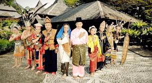 Negeri sembilan kemudiannya menyerahkan klang kepada selangor, ulu pahang dan jelai kepada pahang dan segamat kepada johor. Asal Usul Melayu Di Sarawak Geranium