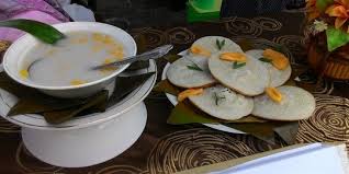 Mie bisa diolah menjadi bahan makanan yang sangat enak seperti mie rebus, mie goreng, dan mie bakwan. Cara Dan Resep Membuat Seblak Khas Bandung Sederhana Yang Enak Merdeka Com