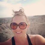 Alisha Mayfield's Instagram, Twitter & Facebook