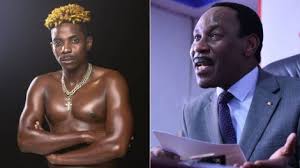 Dr ezekiel mutua is the chief executive officer of kenya films and classification board (kfcb), a dr ezekiel is married to the lovely jane mutua and they have two sons. Eric Omondi Celebrates Mutua S Exit Nairobi News