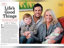 Luke bryan thanked his fans for their prayers after revealing his infant niece sadie brett boyer died tuesday. Luke Bryan And Family Life S Good Things 2010 The Country Daily