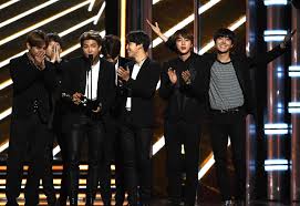 Bts Kpop Band Beats Us Stars To Win Billboard Music Award Cnn