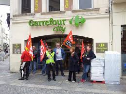Today, we are reinventing our business model and placing the food transition at its heart. Avignon Harcelement D Une Employee De Caisse A Carrefour City Solidarite Ouvriere