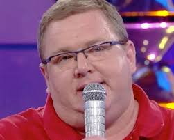 The show has already broadcast for more than 500 episodes. Un Amienois Maestro Dans N Oubliez Pas Les Paroles