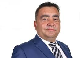 Elevii și studenții cu medii mari din Pușcași, premiați de autoritățile  locale