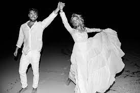 Jun 17, 2021 · emily vancamp. Seasandcali Seasandcali Instagram Emily Vancamp Josh Bowman Wedding Emily Vancamp Josh Bowman Emily