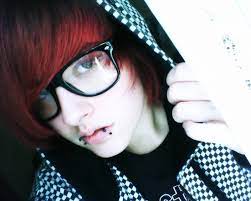 @mvrxder on ig // alt boy fluffy hair alternative tiktok. Lisasherva S Articles Tagged Cute Emo Boy Hairstyles Lisasherva S Blog Skyrock Com