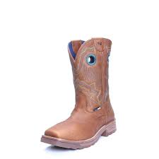 Whether you're rocking a pair of black patent boots, a pair of snakeskin knee high boots or some black lace up hiker boots, we've got you covered with all the styles of womens boots you need to look fierce af all year. Square Toe Women S Cowboy Boots Pfi Western