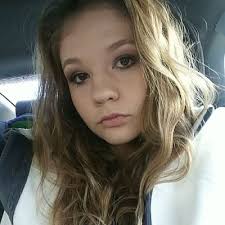 Savannah Ott (@saltysavvv)