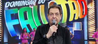 Los mejores tableros de fausto silva. Faustao Aparece Magro Demais No Domingao E Choca Fas Portal Overtube