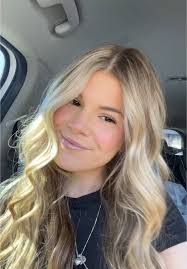 Daisy Johns's Instagram, Twitter & Facebook