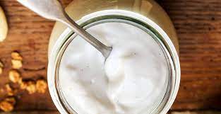 Yogurt rumahan tanpa bahan pengawet pastinya lebih sehat dan fresh. Cara Membuat Yogurt Mudah Serta Manfaat Yogurt Bagi Kesehatan