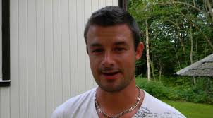 En miljon i belöning till den som hittar Pierre