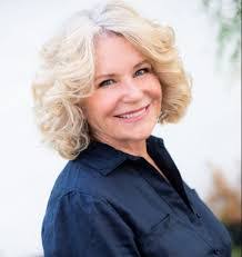 Teresa Rooney's Instagram, Twitter & Facebook