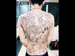 Hình xăm màu con cá chép ở lưng đẹp. Tá»•ng Há»£p Nhá»¯ng Hinh XÄƒm Ca Chep Kin LÆ°ng Ä'en Tráº¯ng Ä'áº¹p Nháº¥t 2021 Top Hinh áº£nh Ä'áº¹p Nháº¥t Thiáº¿t Káº¿ Logo Thiáº¿t Káº¿ ThÆ°Æ¡ng Hiá»‡u Ä'áº¹p Chuyen Nghiá»‡p Táº¡i Logobox