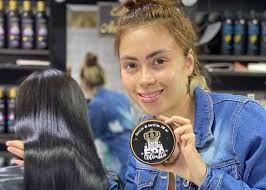 Por su parte wendy moreno, distribuidora de productos y rocio orjuela, líder de aplicaciones en casa, ambas de la keratina epa colombia. Mujer Revela Cuanto Gana Vendiendo Keratinas De Epa Colombia El Pilon Noticias De Valledupar El Vallenato Y El Caribe Colombiano